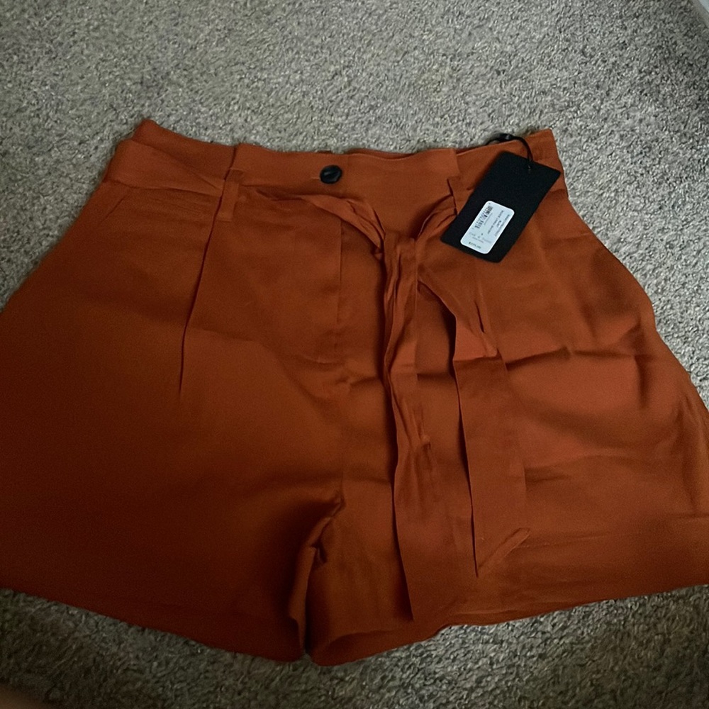 Rag and bone orange shorts brand new size 6 with tag